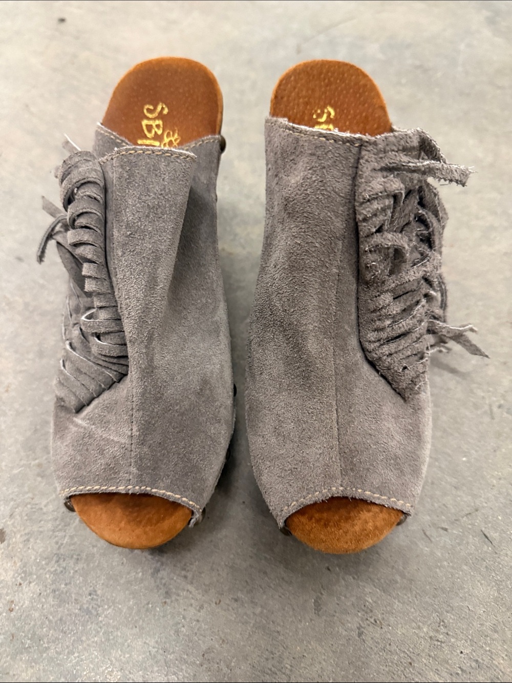 Sbicca Gray Suede Peep-Toe Fringe Mules